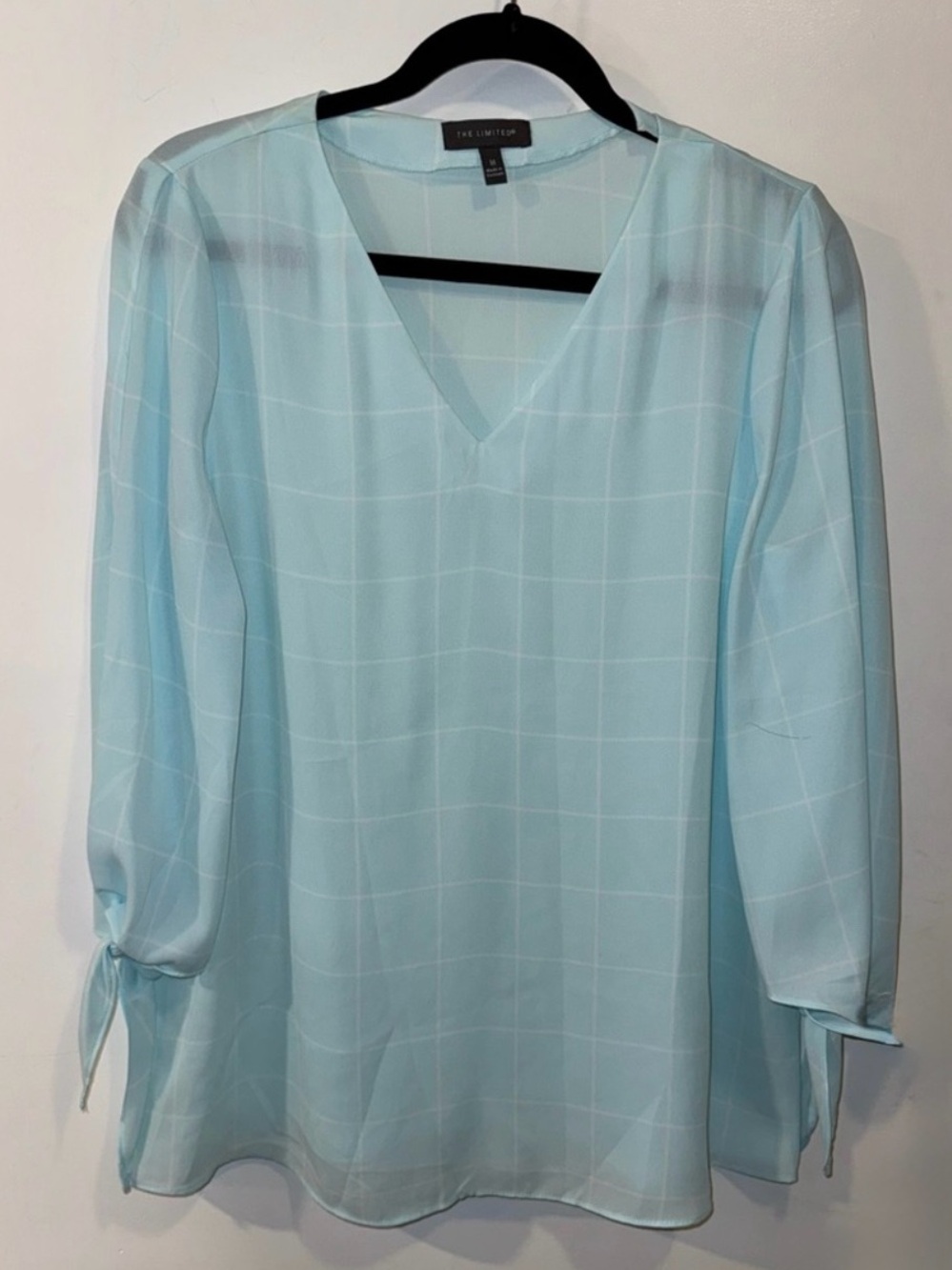❤️The Limited Medium Womens Light Blue Windowpane V-Neck Blouse Shirt Top (B4)